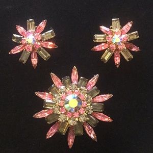 VINTAGE! JUDY LEE PINK RHINESTONE BROOCH/CLIP-ONS